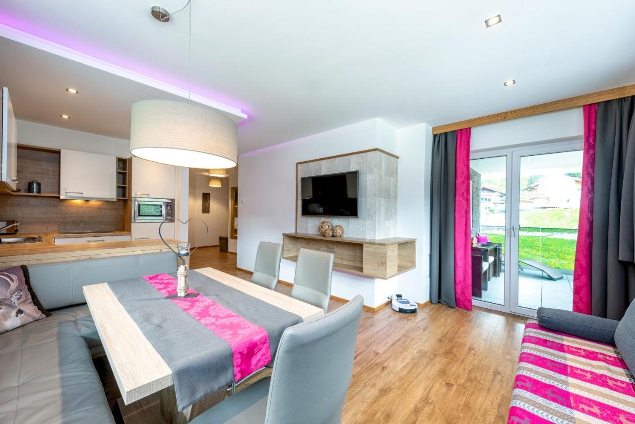 Apartart Appartement Mayrhofen Buitenkant foto